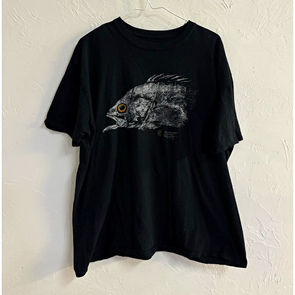 For the Love of Fish Men's L/XL Black Black Rock Fish Graphic Crew Neck T-Shirt
